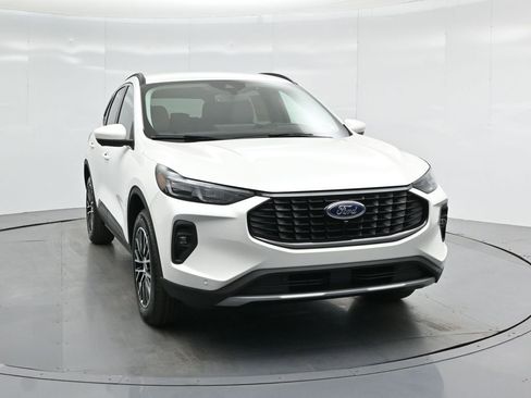 New 2025 Ford Escape Base w/ PHEV Premium Package image 57