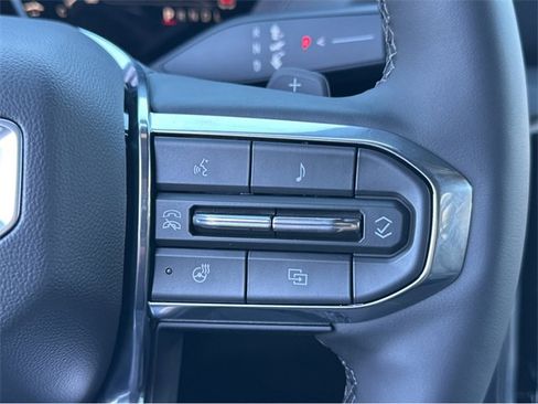 New 2026 GMC Yukon XL Denali w/ Denali Reserve Package image 34