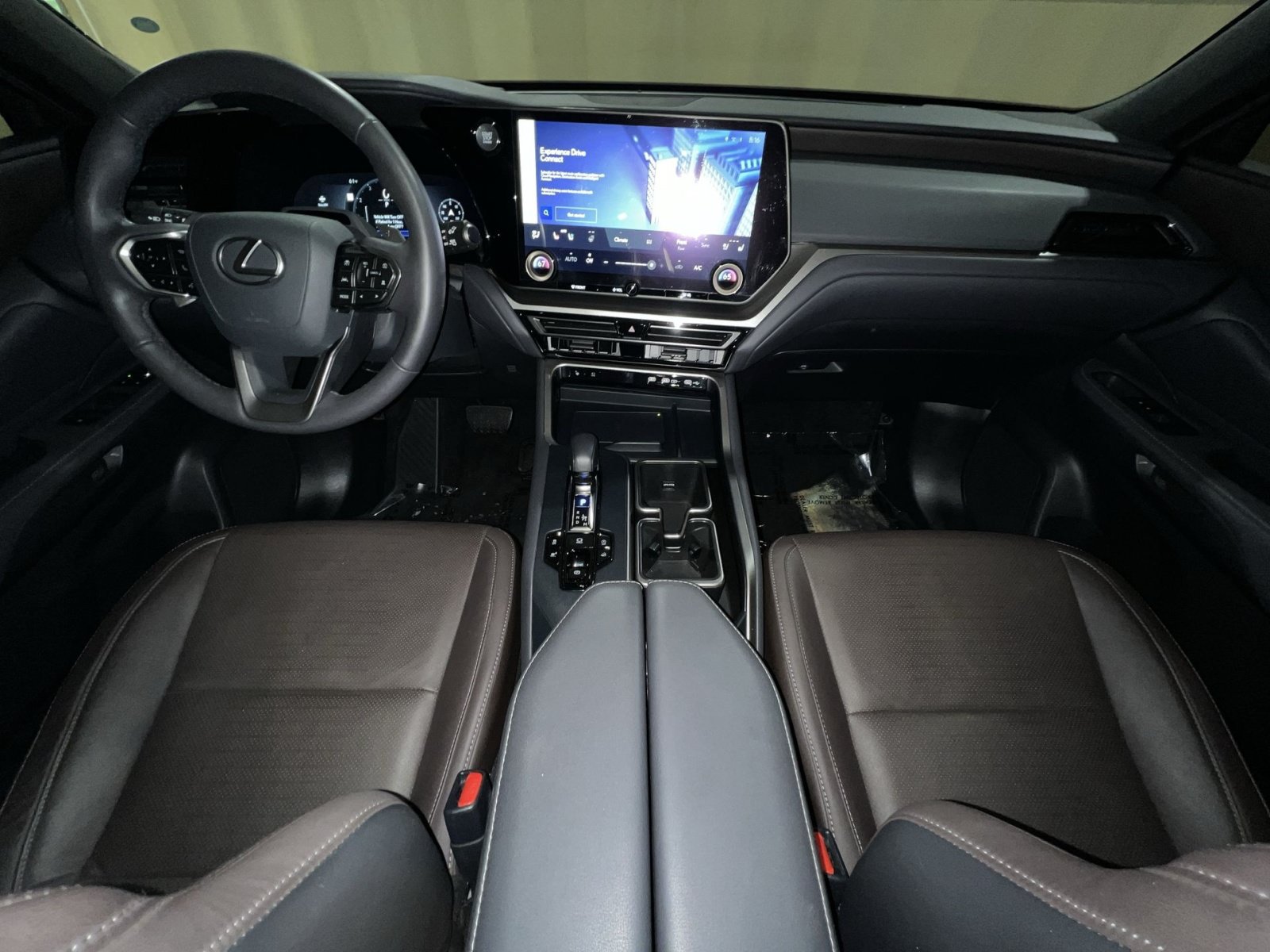 Used 2024 Lexus TX 350 AWD w/ Captains Chair Package image 22