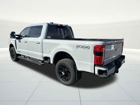 New 2025 Ford F250 XLT w/ Black Appearance Package image 3