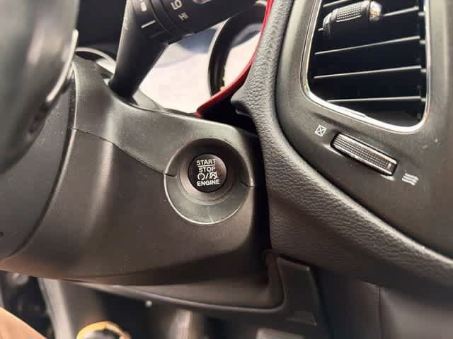 Used 2020 Jeep Compass Trailhawk AWD/4WD image 23