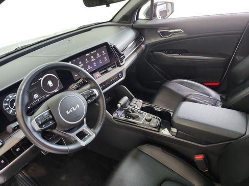 Certified 2024 Kia Sportage X-Pro AWD/4WD image 9