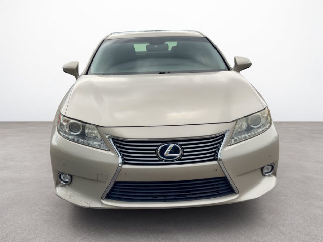Used 2015 Lexus ES 300h w/ Navigation System Package FWD image 8