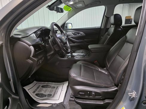 Used 2018 Chevrolet Traverse LT AWD/4WD image 9