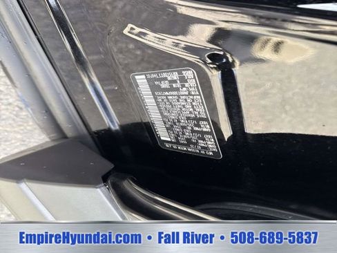 Used 2023 Nissan Rogue SV AWD/4WD image 19