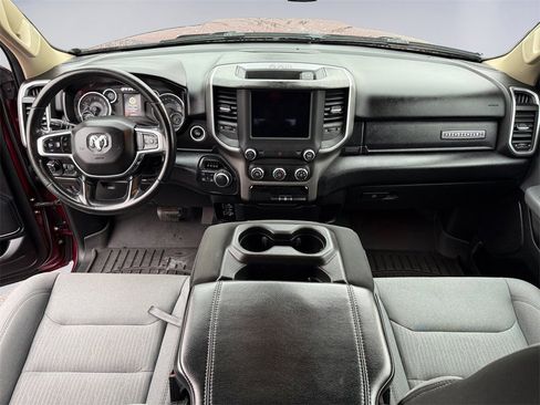 Used 2019 RAM 1500 Big Horn image 12