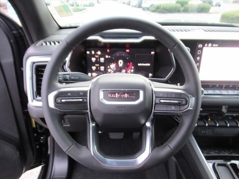 New 2026 GMC Canyon Elevation w/ Convenience Package image 18