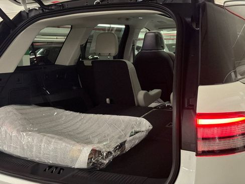 New 2026 Lincoln Aviator Reserve image 8