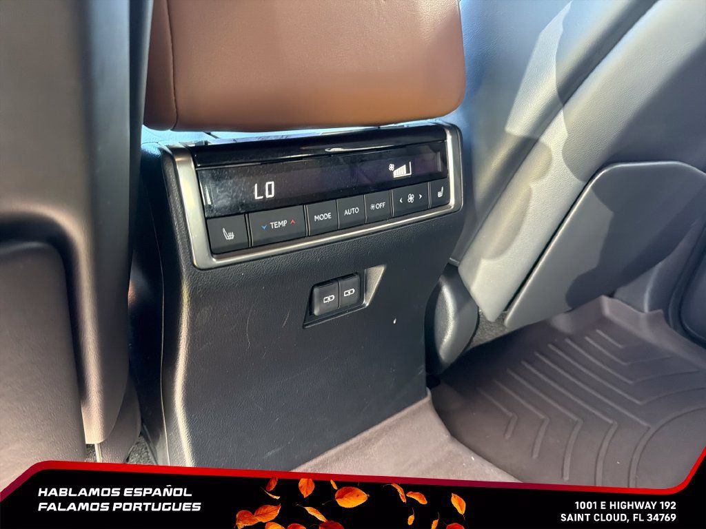 Used 2025 Lexus GX 550 w/ Cold Area Package AWD/4WD image 24