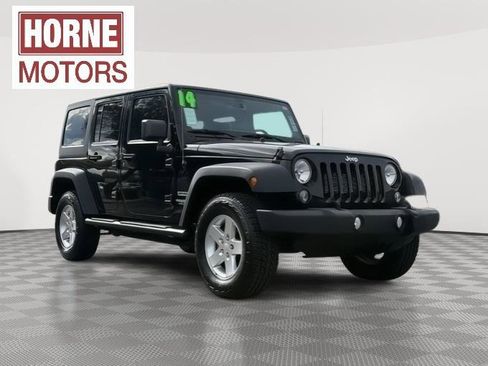 Used 2014 Jeep Wrangler Unlimited Sport w/ Quick Order Package 24S image 4
