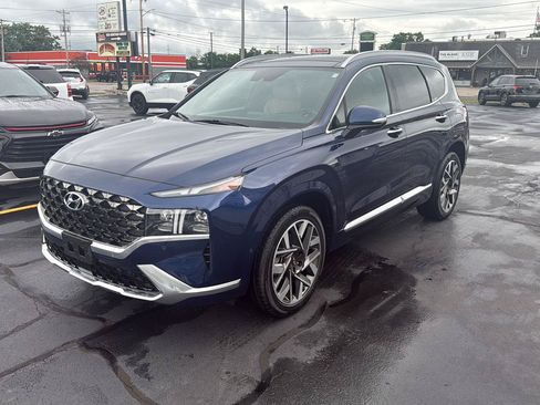 Used 2022 Hyundai Santa Fe Calligraphy FWD image 3