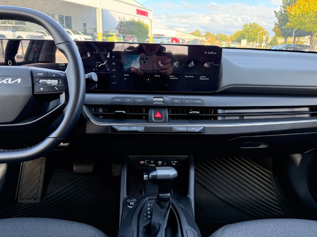 Certified 2025 Kia K4 EX FWD image 23