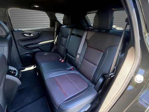 Used 2021 Chevrolet Blazer RS w/ Enhanced Convenience Package AWD/4WD image 14
