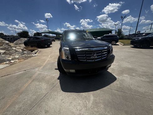 Used 2008 Cadillac Escalade EXT AWD/4WD image 10
