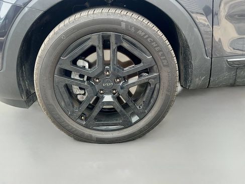 Used 2025 Kia Telluride SX X-Line AWD/4WD image 34
