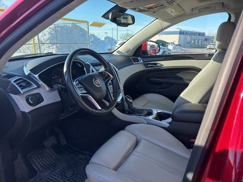 Used 2016 Cadillac SRX Luxury image 7