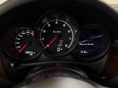 Used 2017 Porsche Macan Turbo image 66