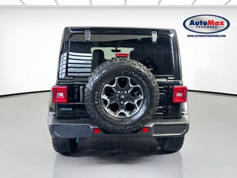 Used 2023 Jeep Wrangler Unlimited Rubicon 4xe w/ Cold Weather Group AWD/4WD image 7