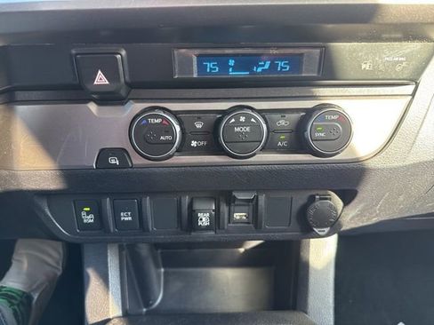 Used 2022 Toyota Tacoma SR5 w/ Technology Package image 27