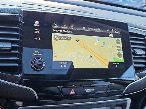 Certified 2022 Honda Pilot Touring image 25