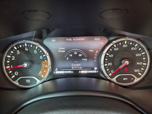 Used 2022 Jeep Renegade Trailhawk AWD/4WD image 33