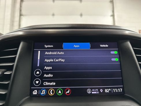 Used 2023 GMC Acadia AT4 w/ Preferred Package image 30