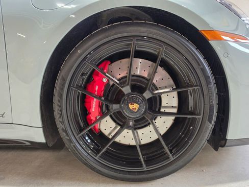 Used 2025 Porsche 911 Carrera 4 GTS AWD/4WD image 99