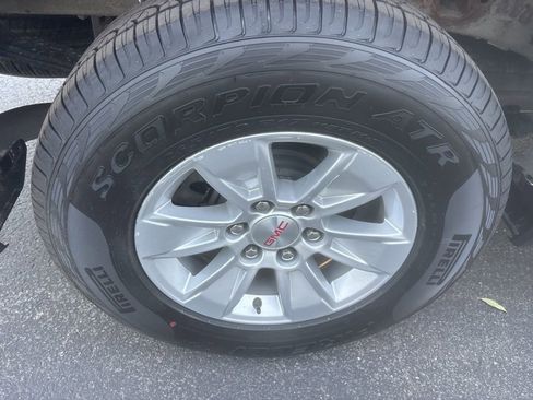 Used 2022 GMC Sierra 1500 Pro w/ Pro Value Package image 13