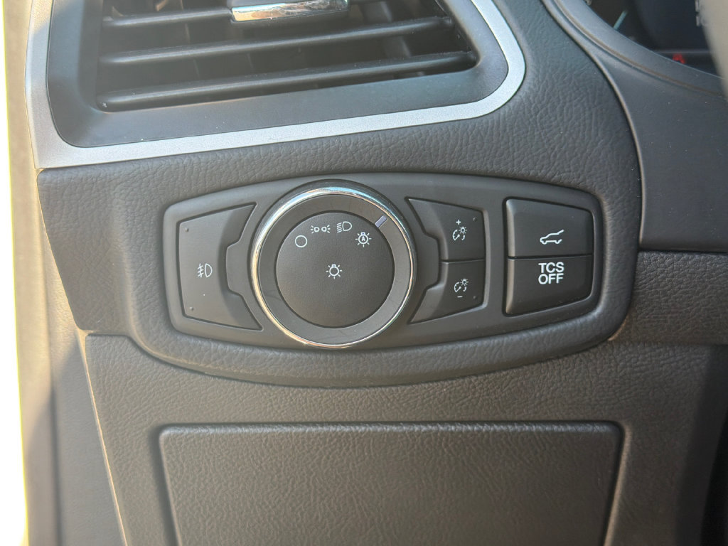 Used 2023 Ford Edge SEL w/ Convenience Package AWD/4WD image 32
