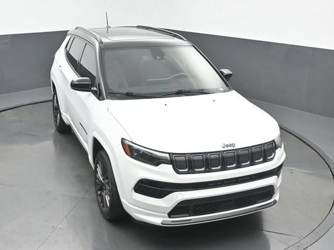 Used 2022 Jeep Compass High Altitude AWD/4WD image 45