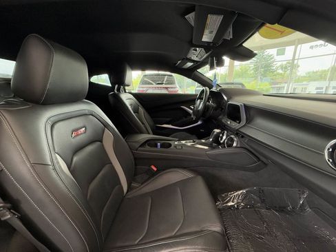 Used 2021 Chevrolet Camaro SS image 30