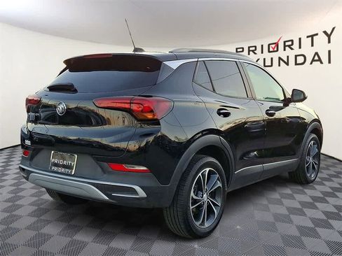 Used 2021 Buick Encore GX Select image 4