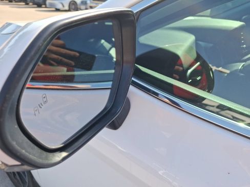 Used 2024 Toyota Camry SE w/ Convenience Package FWD image 13