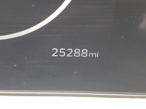 Used 2024 Kia Sorento SX image 25