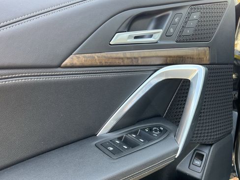 Used 2023 BMW X1 xDrive28i w/ Convenience Package image 15