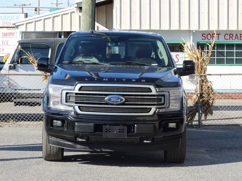 Used 2019 Ford F150 Limited image 2