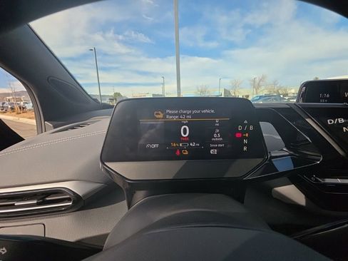 Certified 2023 Volkswagen ID.4 Pro S Plus image 13