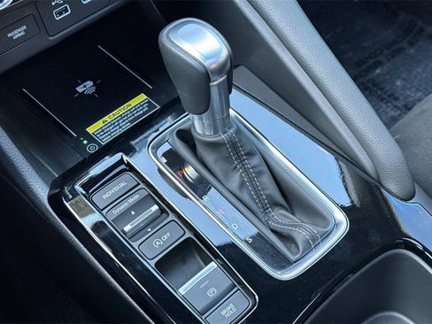 Certified 2025 Acura Integra A-Spec image 25