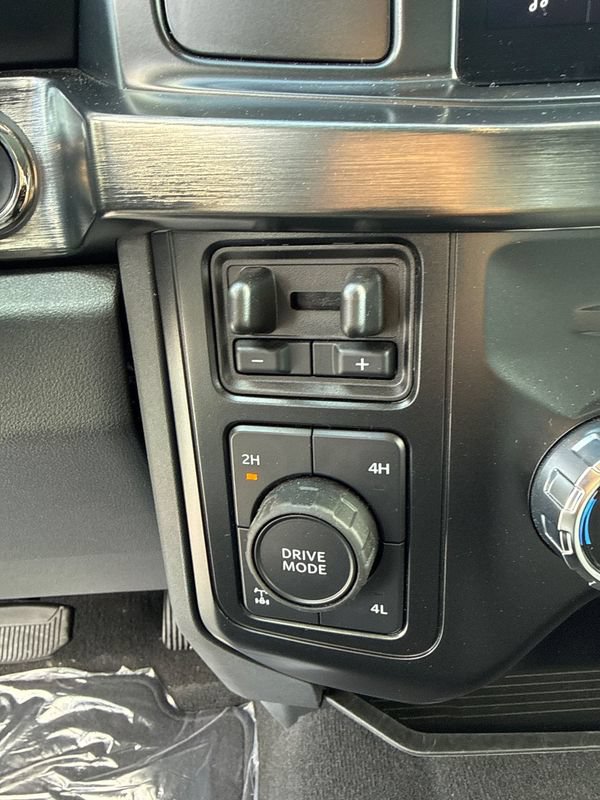 Used 2025 Ford F350 Lariat w/ Camper Package AWD/4WD image 23