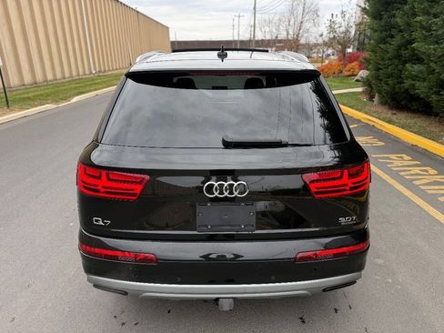 Used 2017 Audi Q7 3.0T Premium Plus image 12