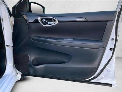 Used 2019 Nissan Sentra SV image 19