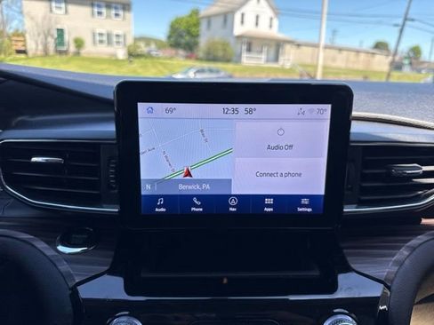 Certified 2023 Ford Explorer Limited w/ Equipment Group 301A AWD/4WD image 21