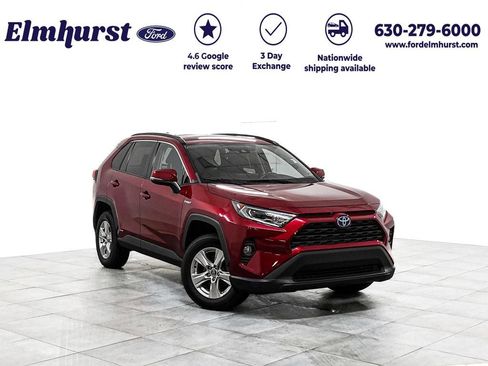 Used 2021 Toyota RAV4 XLE w/ Convenience Package AWD/4WD image 1