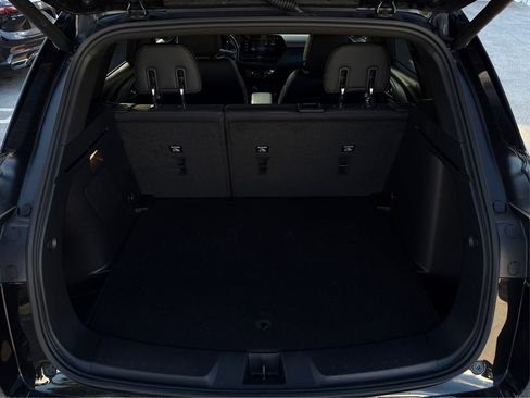 Used 2025 Chevrolet TrailBlazer RS w/ Convenience Package image 10