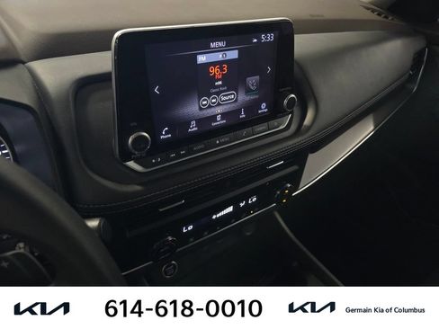 Used 2023 Nissan Rogue SV AWD/4WD image 24
