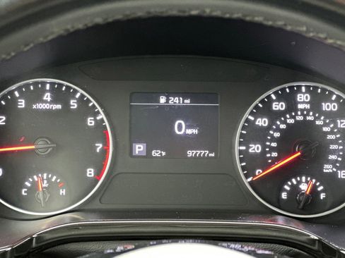 Used 2021 Kia Seltos EX image 25