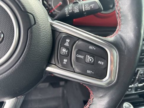 Used 2019 Jeep Wrangler Unlimited Rubicon AWD/4WD image 8