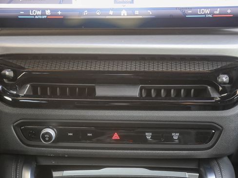 Used 2025 BMW M240i xDrive M240i xDrive image 10