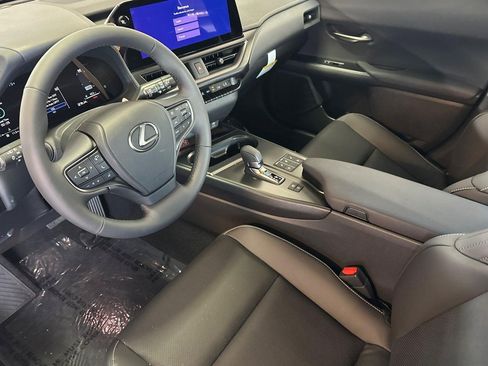 New 2026 Lexus UX 300h AWD image 4
