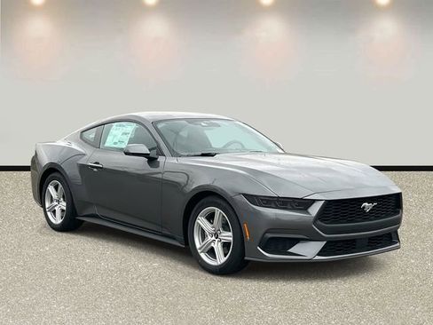 New 2026 Ford Mustang Coupe image 3